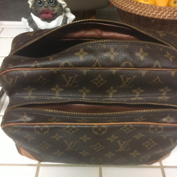 Vintage Louis Vuitton purse, - Picture 2 of 9